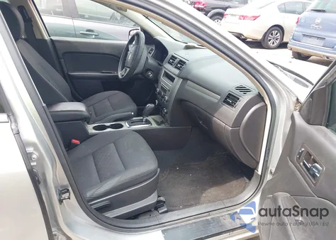 2012 Ford Fusion Se z USA, uszkodzony, nr VIN 3FAHP0HA1CR408769